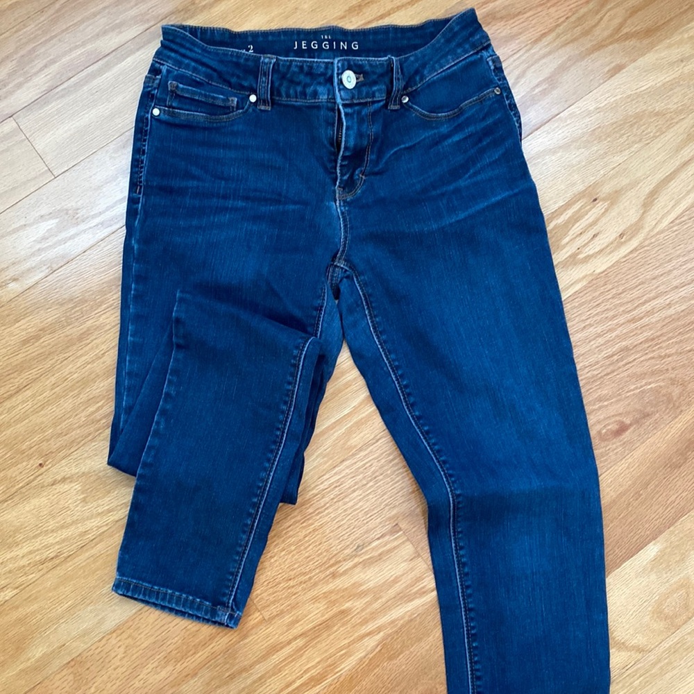 white house black market stretch skinny Jean